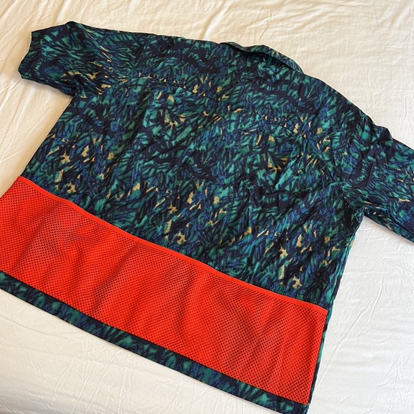 Nike ACG All Over Print Zip Shirt - Picture 5 of 5